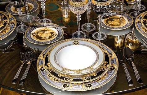 versace tableware ウィメンズ|versace italian dishes.